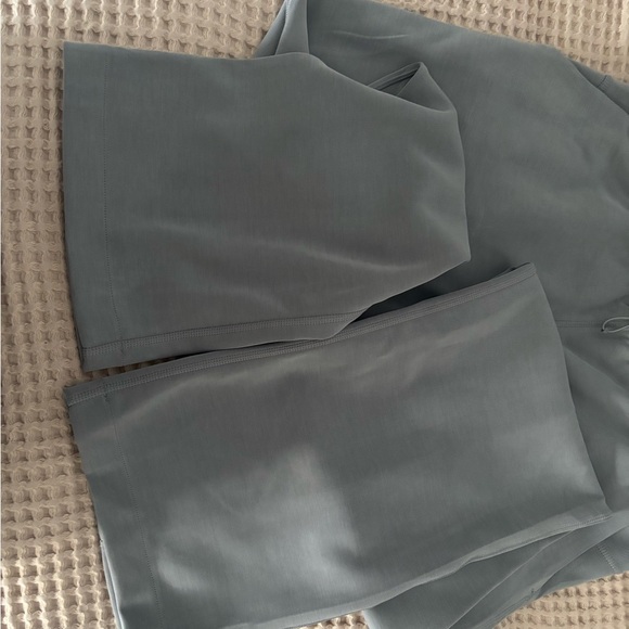 lululemon athletica Softstreme pants - Gray - Picture 3 of 5